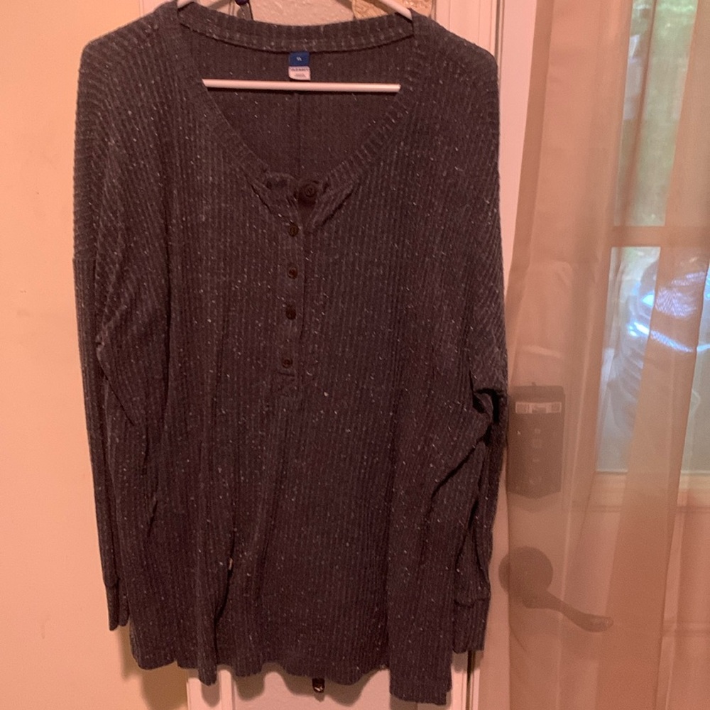 Long sleeve top